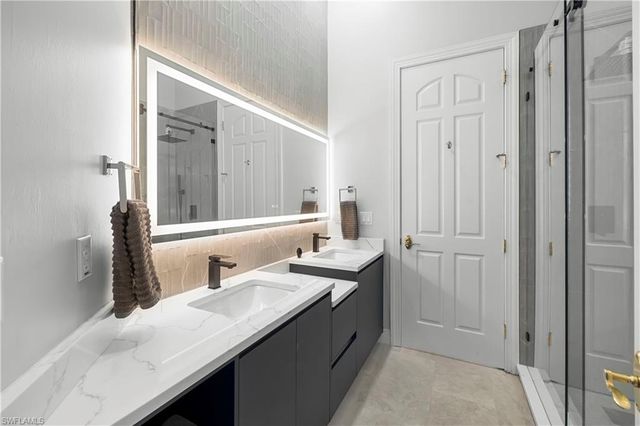 480 Terracina WAY, Naples, FL 34119