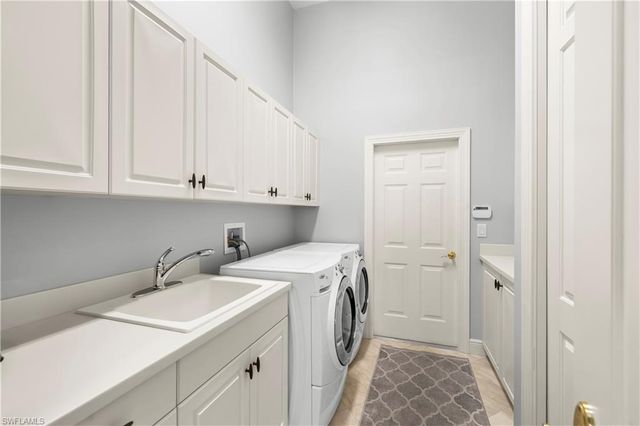 480 Terracina WAY, Naples, FL 34119