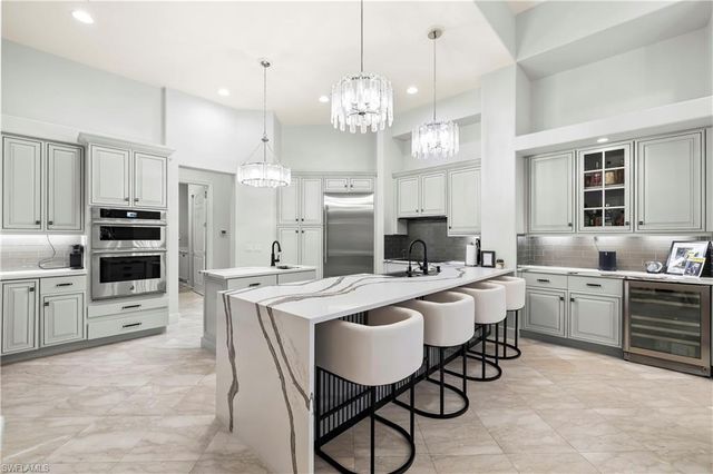 480 Terracina WAY, Naples, FL 34119