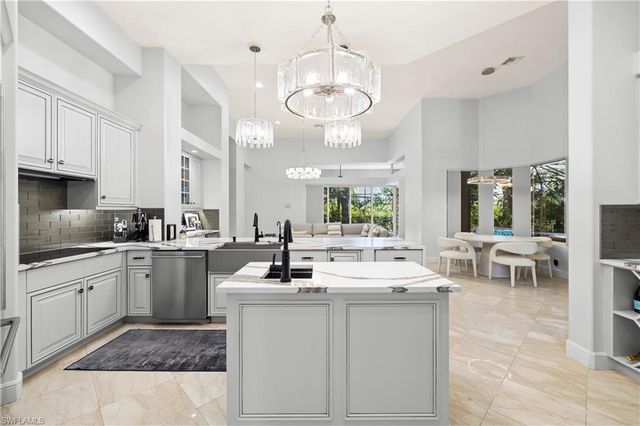 480 Terracina WAY, Naples, FL 34119