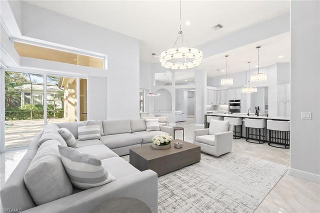 480 Terracina WAY, Naples, FL 34119