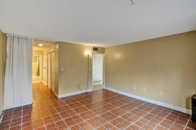 200 178th Drive 309, Sunny Isles Beach, FL 33160