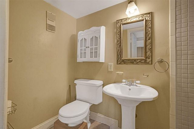 200 178th Drive 309, Sunny Isles Beach, FL 33160