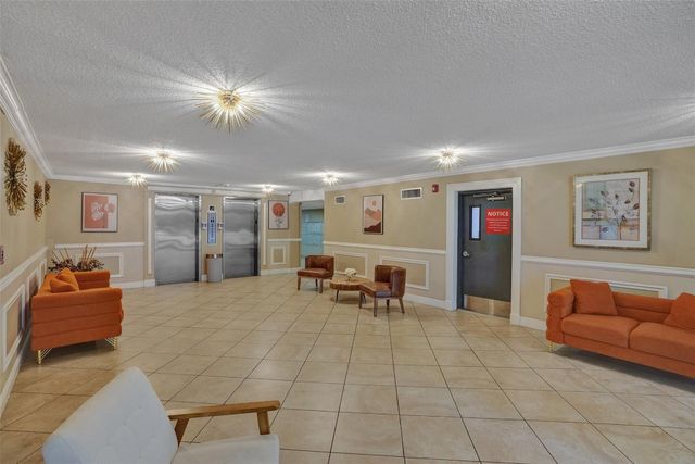 200 178th Drive 309, Sunny Isles Beach, FL 33160