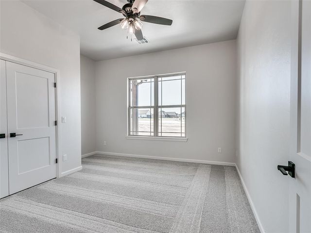 4559 Red Cedar Avenue, Piedmont, OK 73078