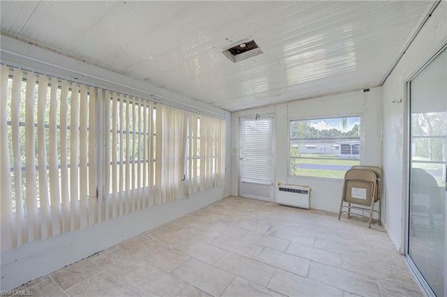 63 Tangelo CT, Lehigh Acres, FL 33936