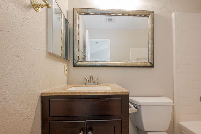 3002 Old Fort Road, Sugar Land, TX 77479