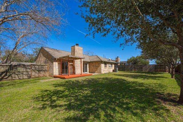 3002 Old Fort Road, Sugar Land, TX 77479