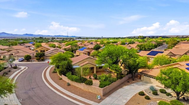 15044 N Rugged Lark Drive, Tucson, AZ 85739