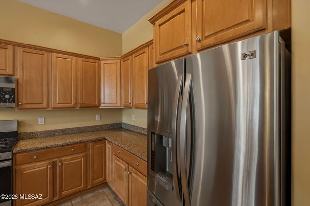 15044 N Rugged Lark Drive, Tucson, AZ 85739