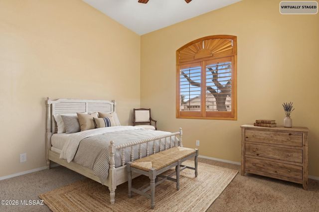 15044 N Rugged Lark Drive, Tucson, AZ 85739