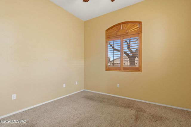 15044 N Rugged Lark Drive, Tucson, AZ 85739