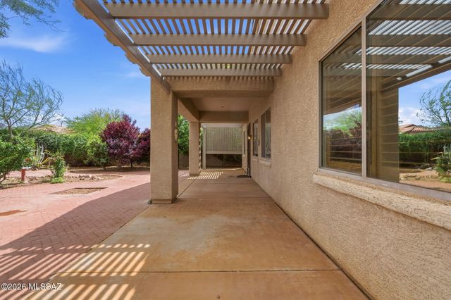 15044 N Rugged Lark Drive, Tucson, AZ 85739