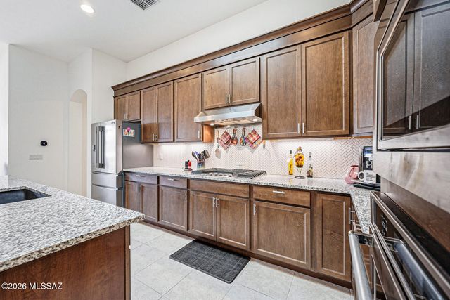 2651 E Reata Ridge Place, Sahuarita, AZ 85629