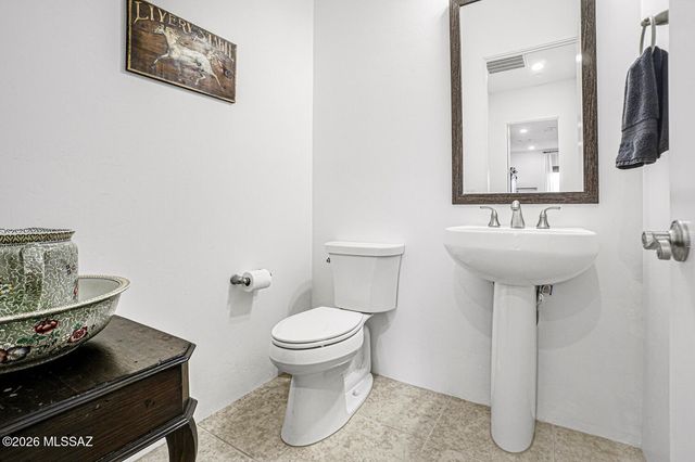 2651 E Reata Ridge Place, Sahuarita, AZ 85629