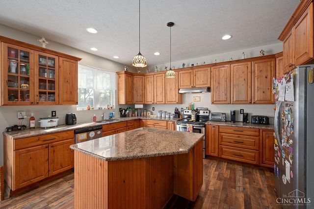 7389 Southside, Madeira, OH 45243