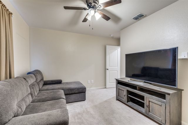 201 Cattlemans Creek Road, Newark, TX 76071