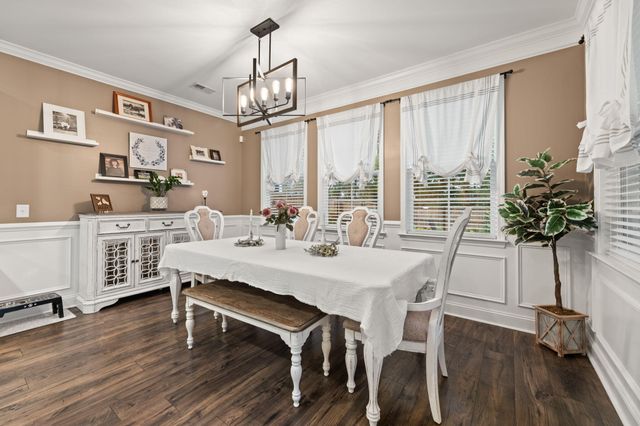 427 Whispering Breeze Lane, Summerville, SC 29486