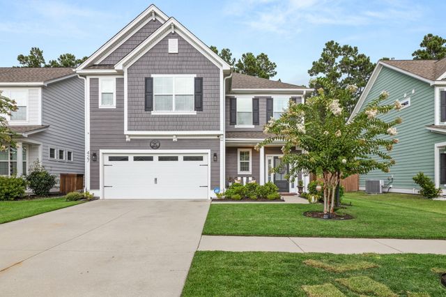 427 Whispering Breeze Lane, Summerville, SC 29486