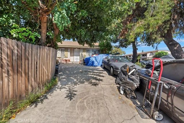 435 Leverett, La Puente, CA 91744