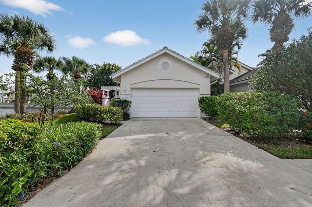 2074 Mainsail Circle, Jupiter, FL 33477