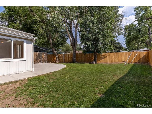 315 Harvard Ln, Boulder, CO 80305