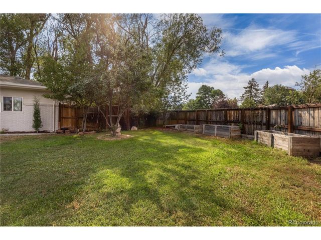 315 Harvard Ln, Boulder, CO 80305