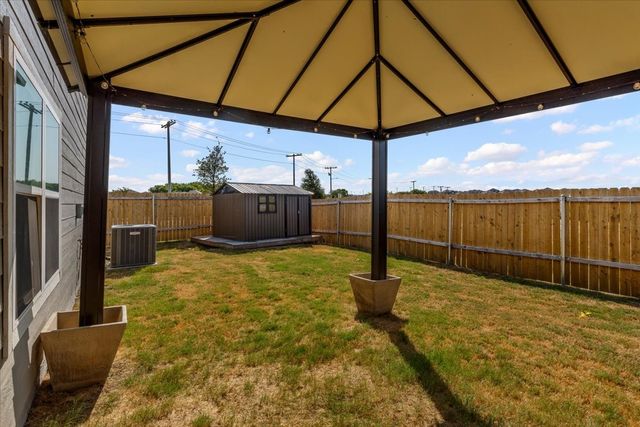 8324 Columbia Falls Road, Ponder, TX 76259