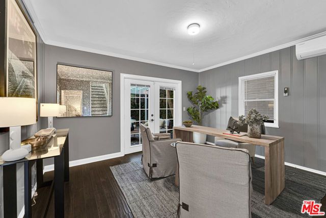 560 N CROFT Avenue, West Hollywood, CA 90048