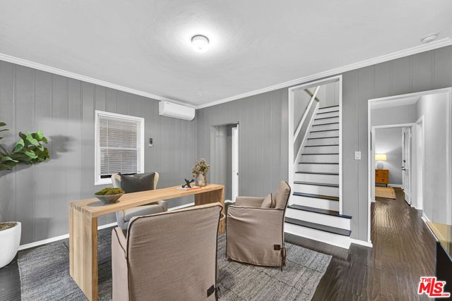 560 N CROFT Avenue, West Hollywood, CA 90048