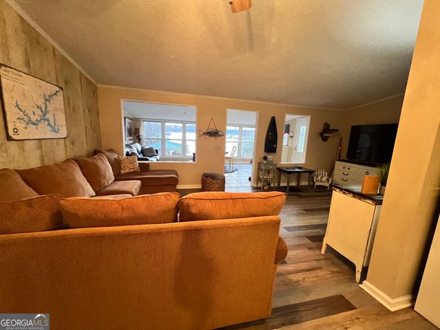 64 Bay Pt, Sparta, GA 31087