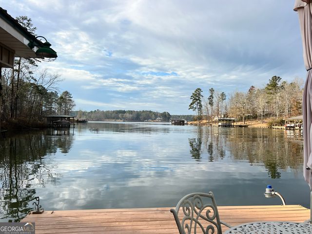 64 Bay Pt, Sparta, GA 31087