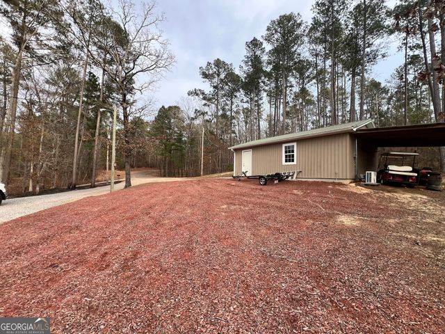 64 Bay Pt, Sparta, GA 31087