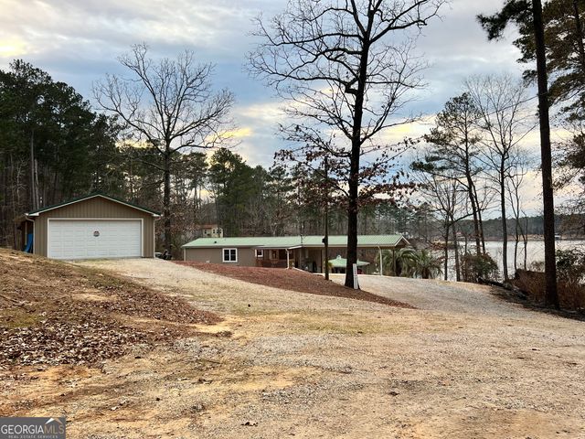 64 Bay Pt, Sparta, GA 31087