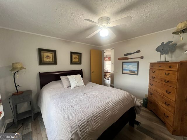 64 Bay Pt, Sparta, GA 31087