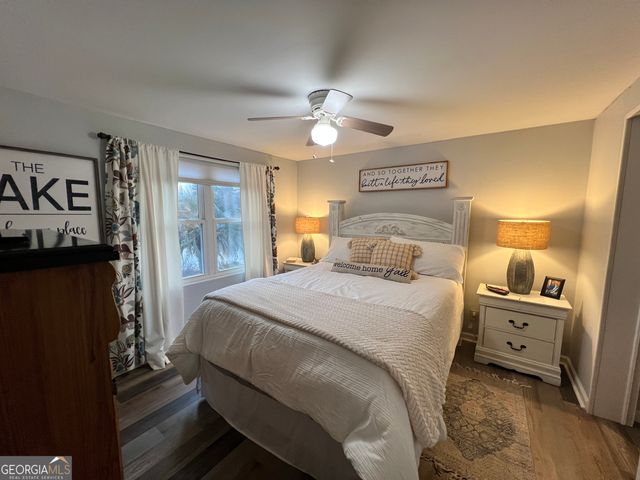 64 Bay Pt, Sparta, GA 31087