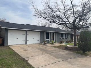 100 W STARLING DR, Austin, TX 78753