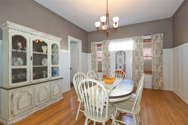 213 CLEMENTS, Gainesville, TX 76240