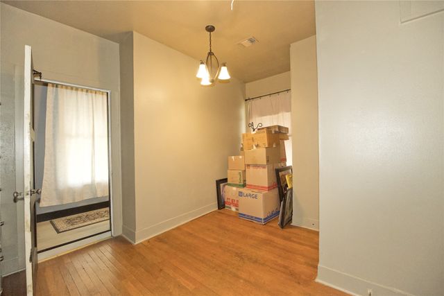 213 CLEMENTS, Gainesville, TX 76240