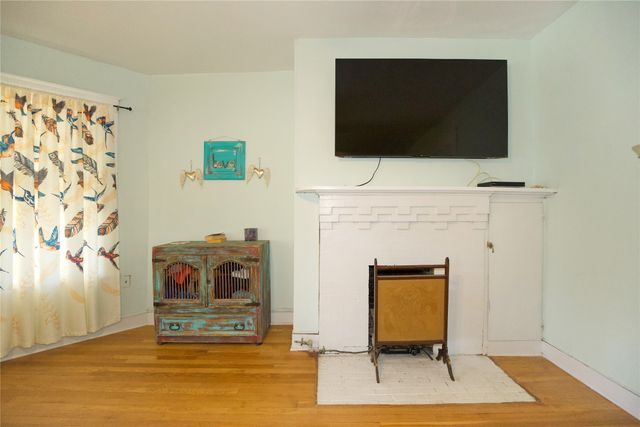 213 CLEMENTS, Gainesville, TX 76240