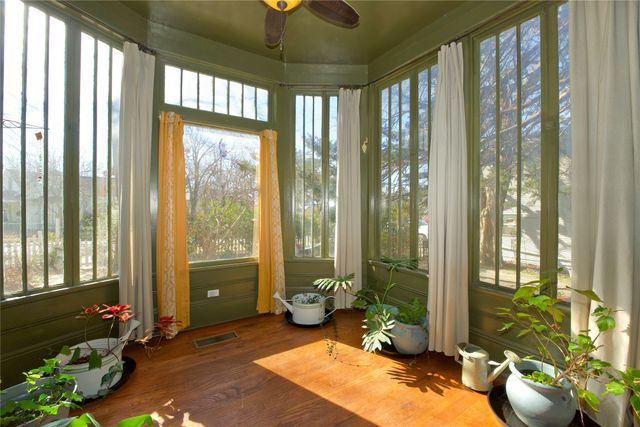 213 CLEMENTS, Gainesville, TX 76240