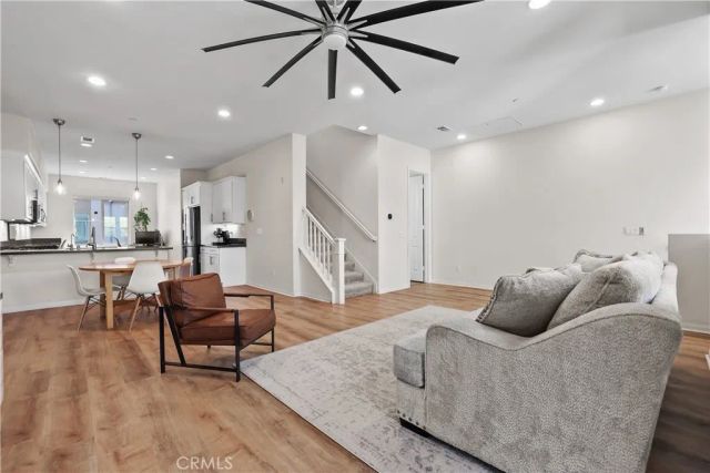 88 Renewal, Irvine, CA 92618