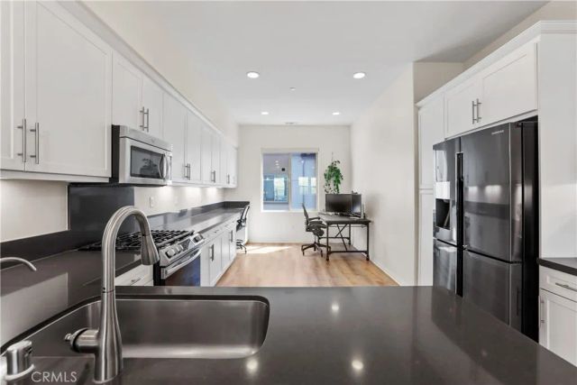 88 Renewal, Irvine, CA 92618