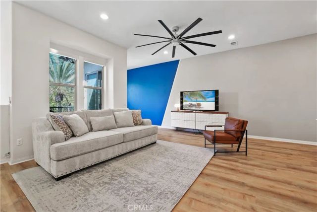 88 Renewal, Irvine, CA 92618