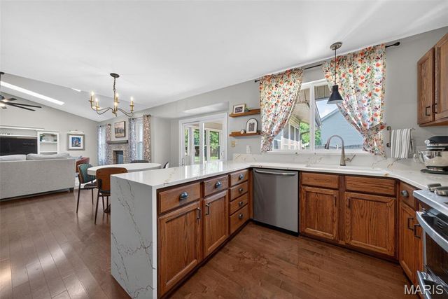 1701 Renoir Drive, O'fallon, MO 63368