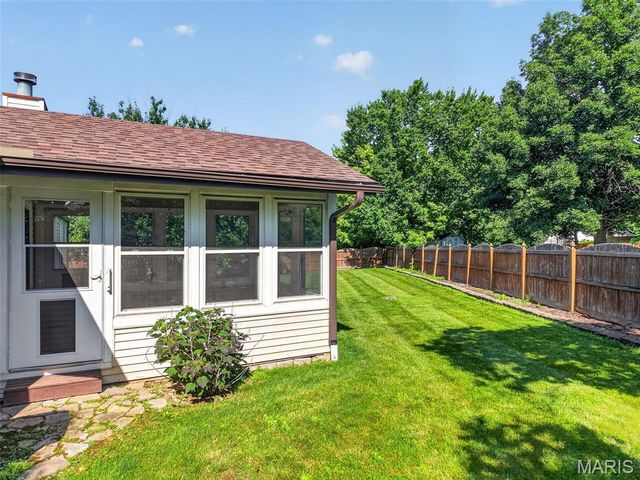 1701 Renoir Drive, O'fallon, MO 63368