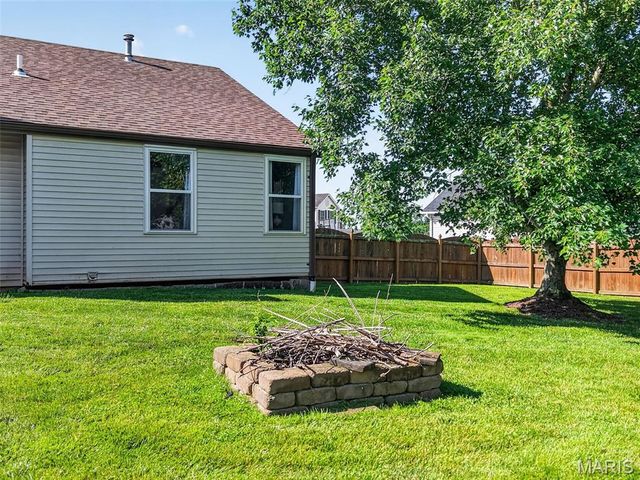 1701 Renoir Drive, O'fallon, MO 63368