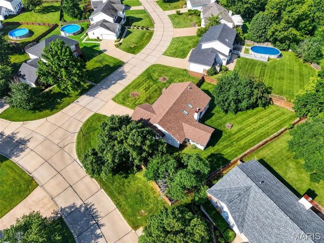 1701 Renoir Drive, O'fallon, MO 63368
