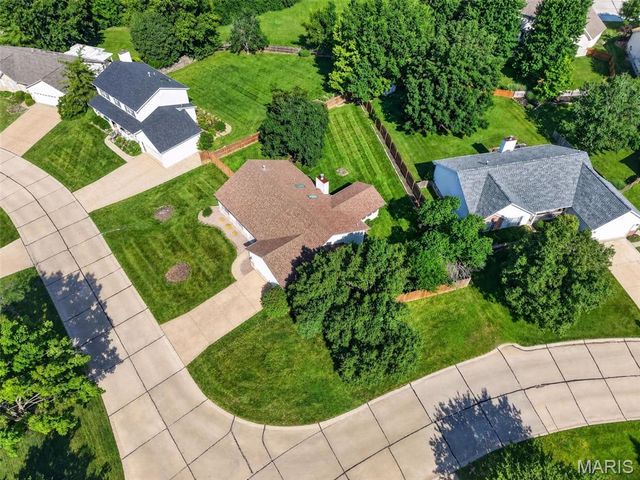 1701 Renoir Drive, O'fallon, MO 63368