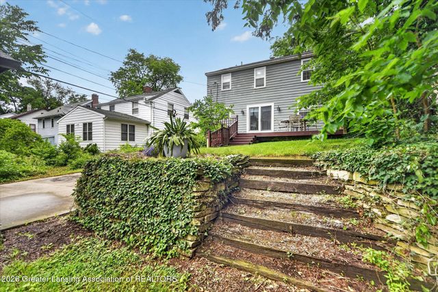 221 Kensington Road, East Lansing, MI 48823